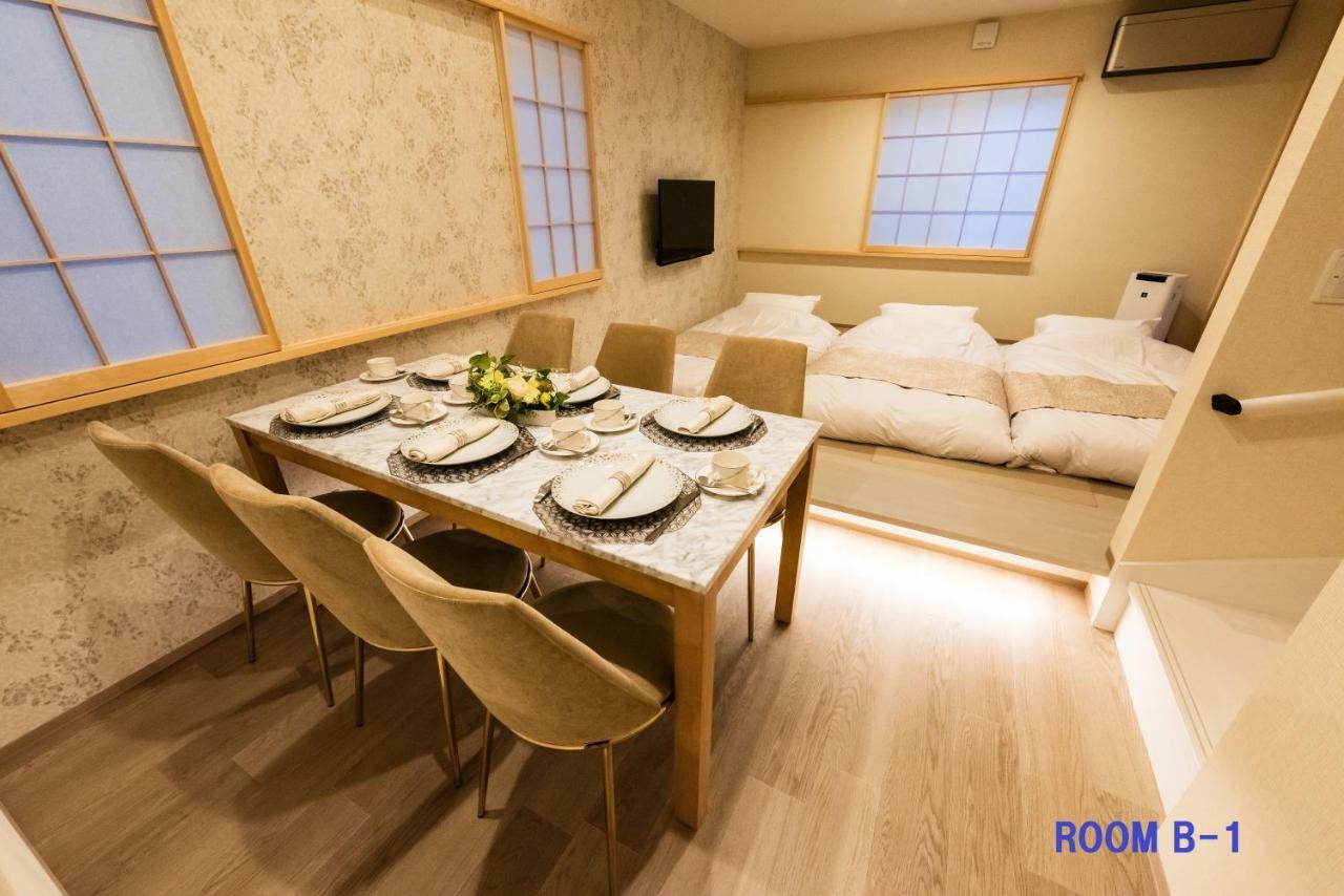 Guest Villa Hakone Yumoto Riverside Экстерьер фото